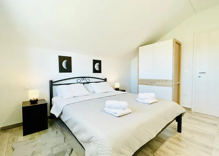 New Apartments Miya - Peroj Beach
