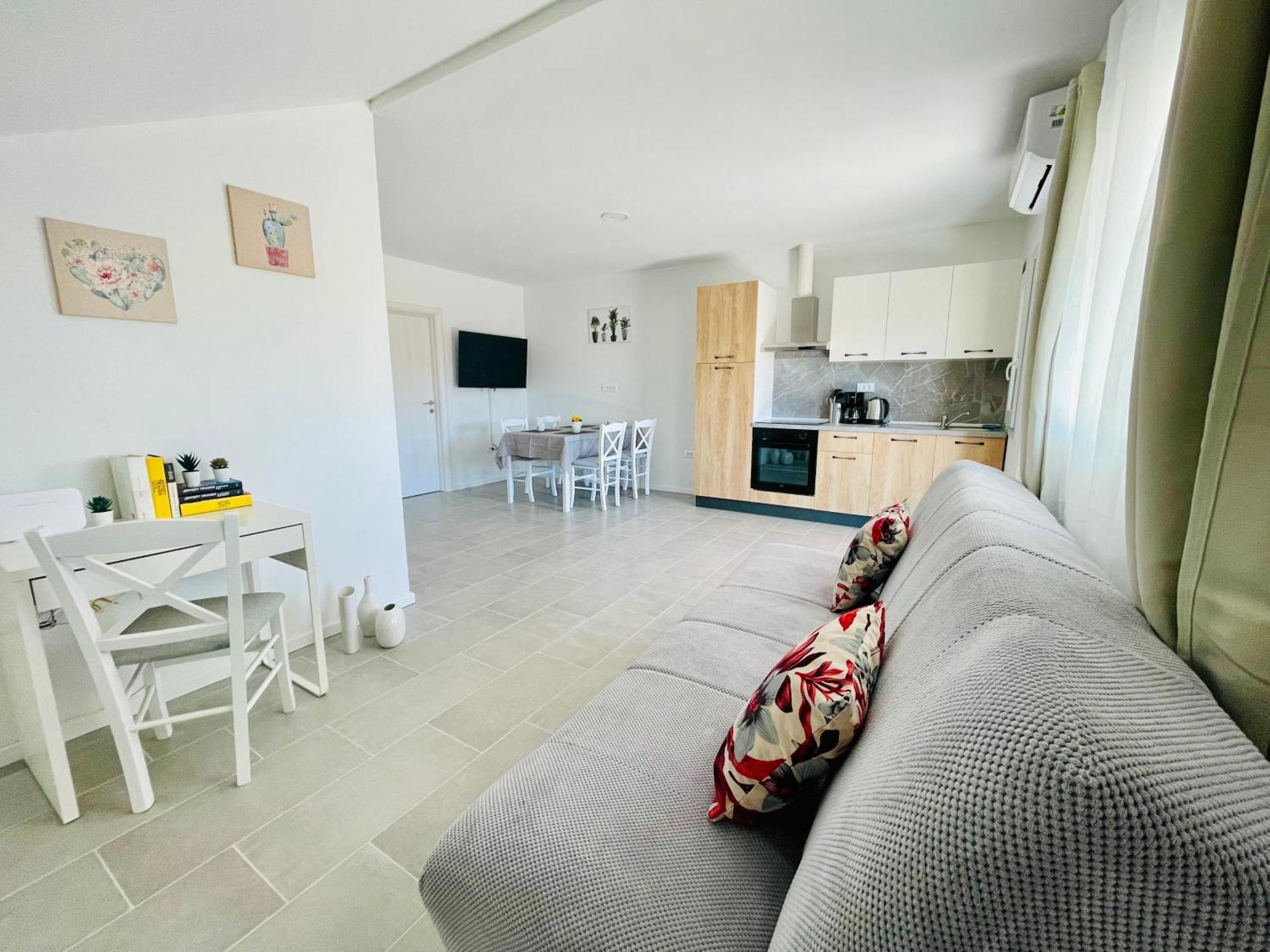 New Miya - Apartment
